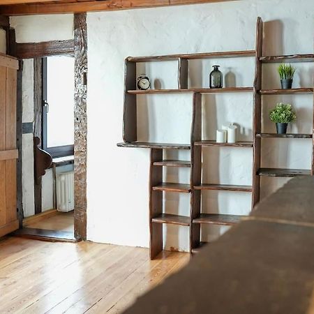 Charmante Fachwerk Wohnung Mit Terrasse In Der Altstadt Koblenz  Luaran gambar